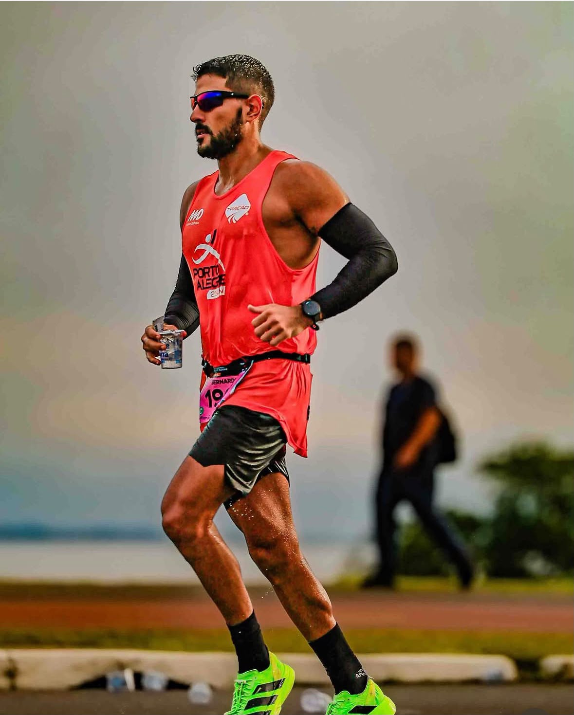 Foto de Bernardo Almeida, maratonista e atleta em preparação – depoimento sobre o acompanhamento nutricional com Pedro Salvador